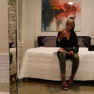 Meet the Posher, Alexandria